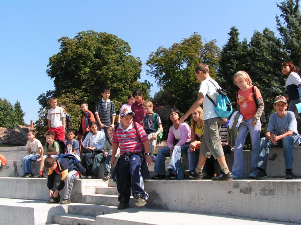 pict3628 (web)